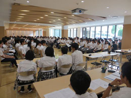 生徒総会(中学校)